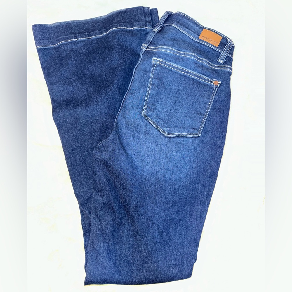 Judy blue flare sz5